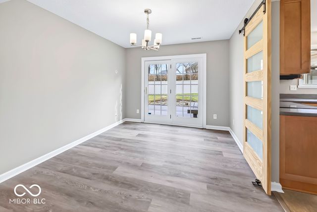 549 New London Drive, Greenwood, IN 46142