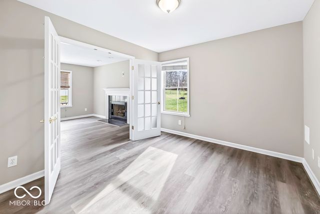 549 New London Drive, Greenwood, IN 46142