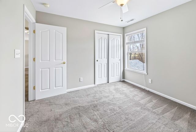 549 New London Drive, Greenwood, IN 46142