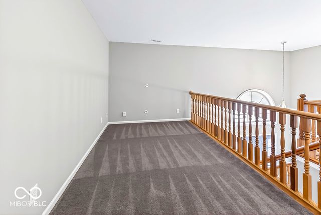 549 New London Drive, Greenwood, IN 46142