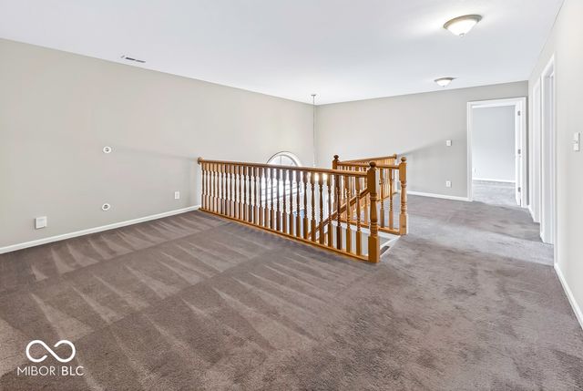 549 New London Drive, Greenwood, IN 46142