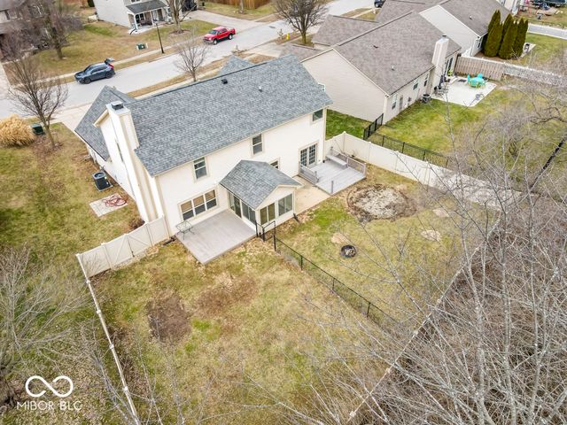 549 New London Drive, Greenwood, IN 46142