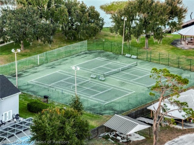 105 Watersedge Lane, Lake Placid, FL 33852