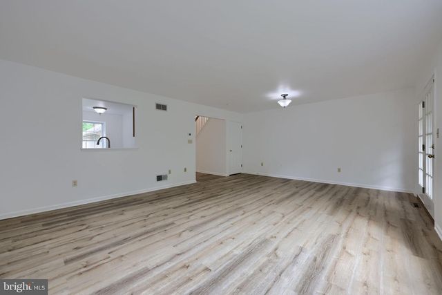 805 TANGLEGATE PL, Millersville, PA 17551