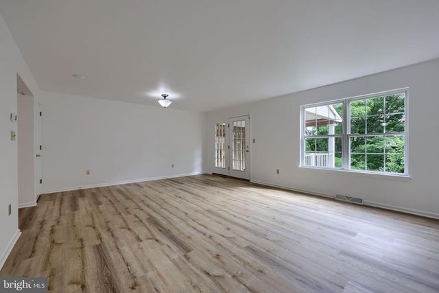 805 TANGLEGATE PL, Millersville, PA 17551