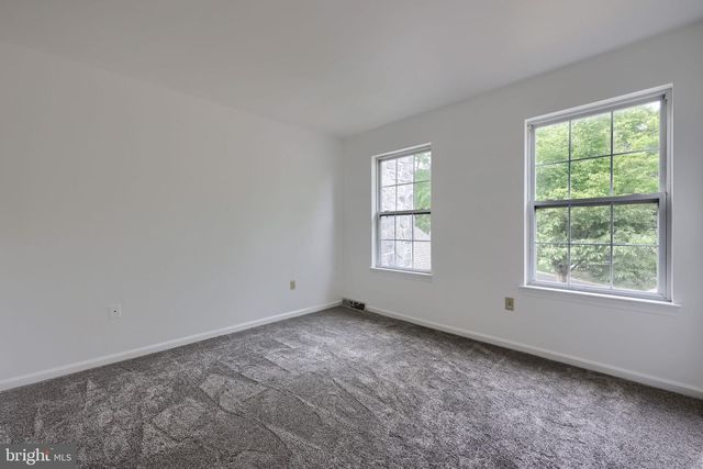 805 TANGLEGATE PL, Millersville, PA 17551