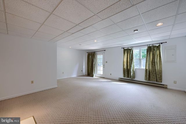 805 TANGLEGATE PL, Millersville, PA 17551