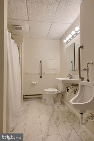 805 TANGLEGATE PL, Millersville, PA 17551