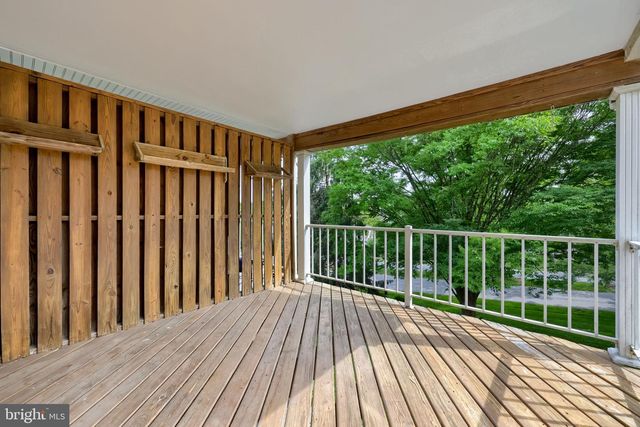 805 TANGLEGATE PL, Millersville, PA 17551