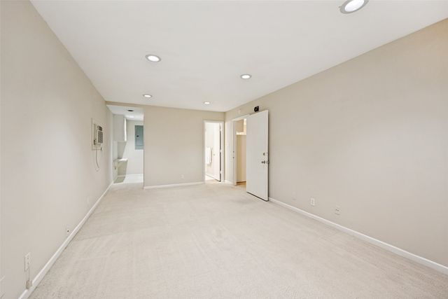2725 Sandage Avenue, Fort Worth, TX 76109