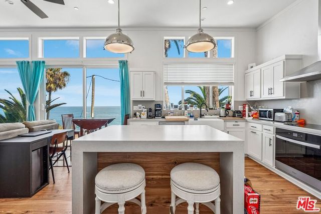 19419 Pacific Coast Highway, Malibu, CA 90265