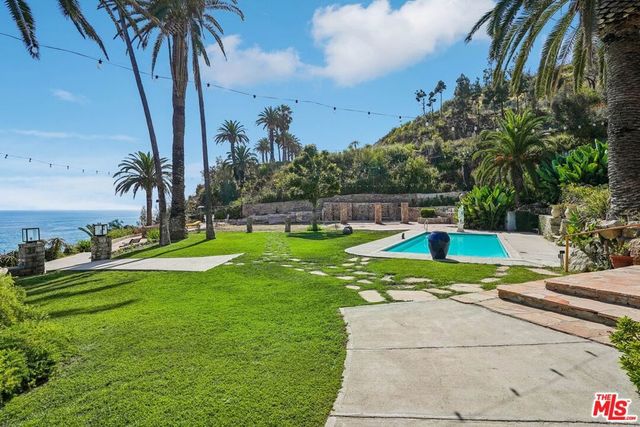 19419 Pacific Coast Highway, Malibu, CA 90265