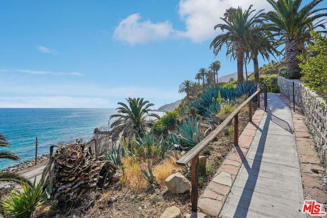 19419 Pacific Coast Highway, Malibu, CA 90265