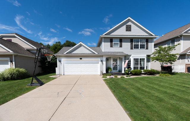5791 Hickory Hill Court SE, Kentwood, MI 49512