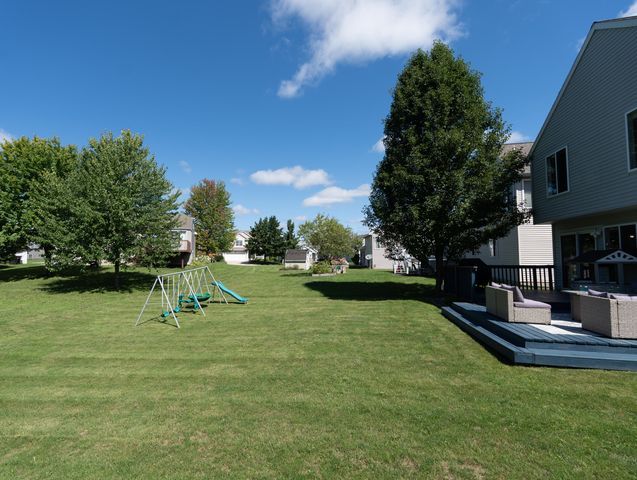 5791 Hickory Hill Court SE, Kentwood, MI 49512