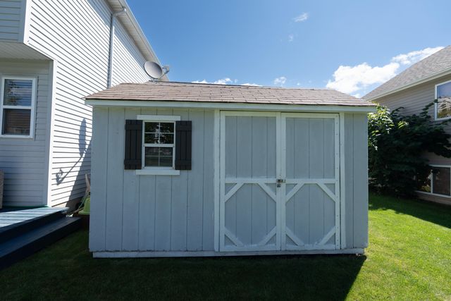 5791 Hickory Hill Court SE, Kentwood, MI 49512