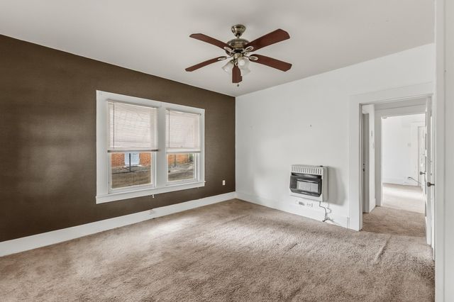1207 21st Street, Huntsville, TX 77340