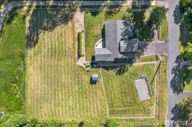 35945 SE 49th Street, Fall City, WA 98024