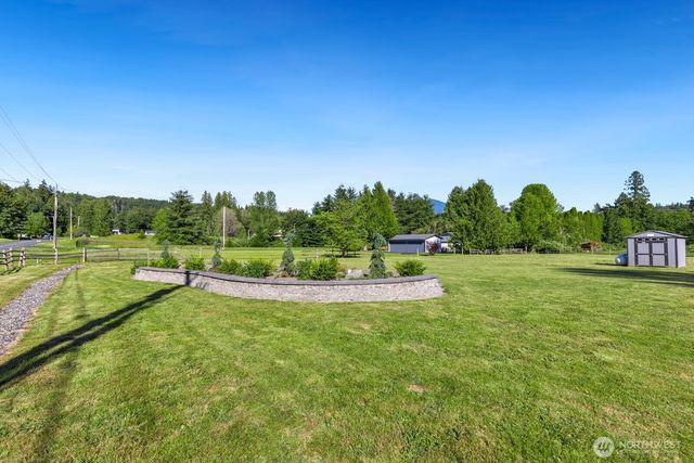 35945 SE 49th Street, Fall City, WA 98024