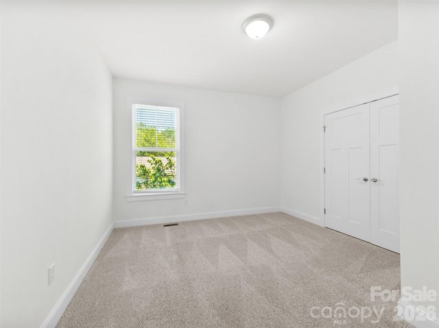 201 N Mapleton Drive, East Flat Rock, NC 28726