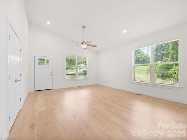201 N Mapleton Drive, East Flat Rock, NC 28726