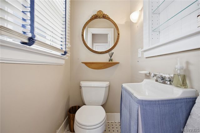 96 Chatham Avenue, Buffalo, NY 14216