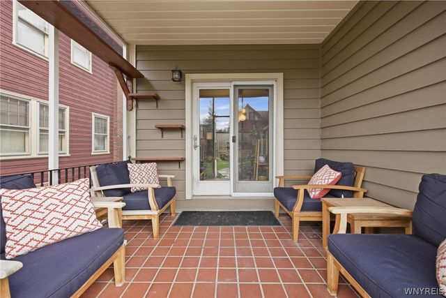96 Chatham Avenue, Buffalo, NY 14216