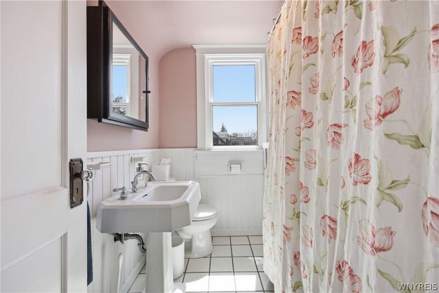 96 Chatham Avenue, Buffalo, NY 14216