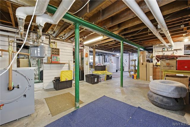 96 Chatham Avenue, Buffalo, NY 14216