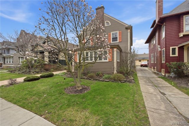 96 Chatham Avenue, Buffalo, NY 14216