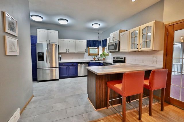 W7445 County Road G, Pardeeville, WI 53954