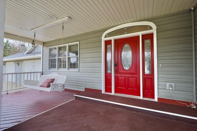 W7445 County Road G, Pardeeville, WI 53954