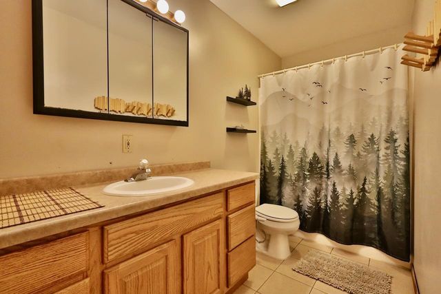 W7445 County Road G, Pardeeville, WI 53954