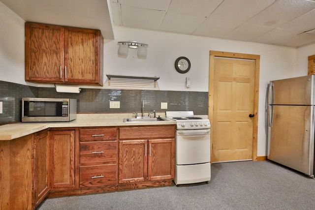 W7445 County Road G, Pardeeville, WI 53954