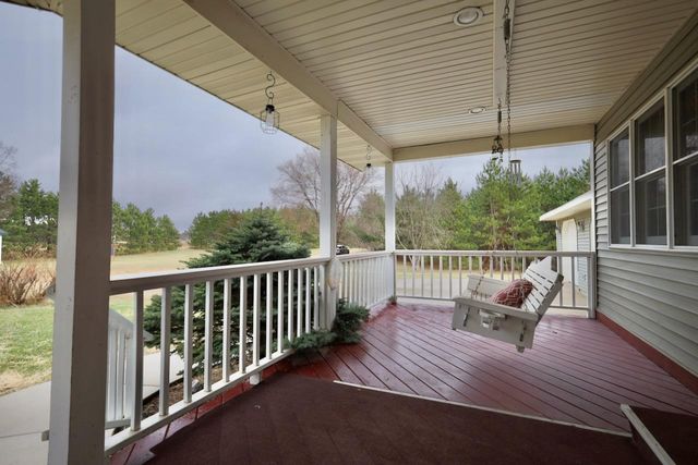 W7445 County Road G, Pardeeville, WI 53954