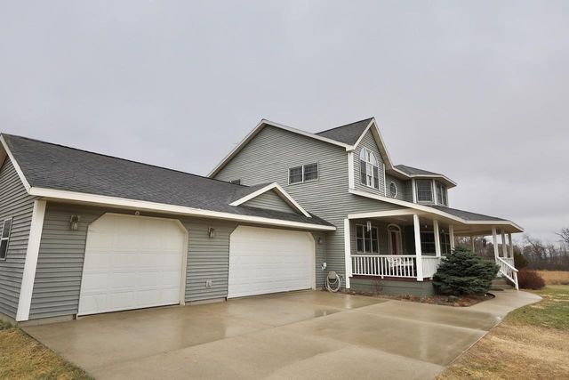 W7445 County Road G, Pardeeville, WI 53954