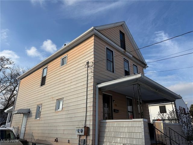 158 16th Street NW, Barberton, OH 44203