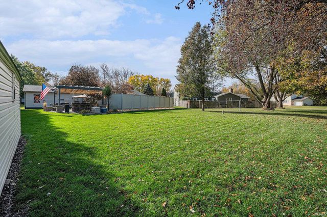 24715 Green Valley Parkway, Elkhart, IN 46517