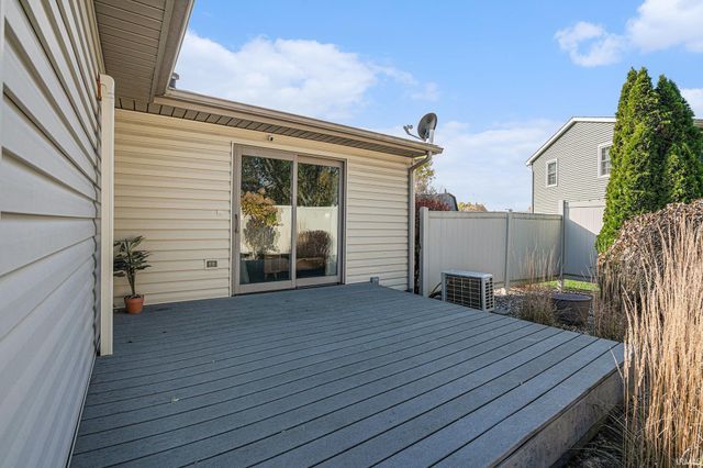 24715 Green Valley Parkway, Elkhart, IN 46517