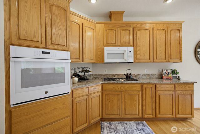 32704 110th Avenue SE, Auburn, WA 98092