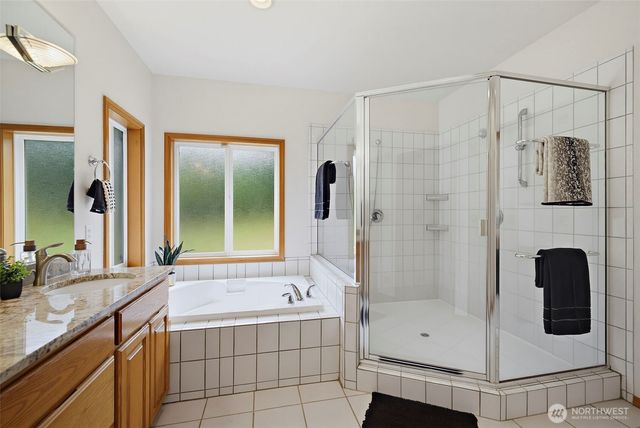32704 110th Avenue SE, Auburn, WA 98092