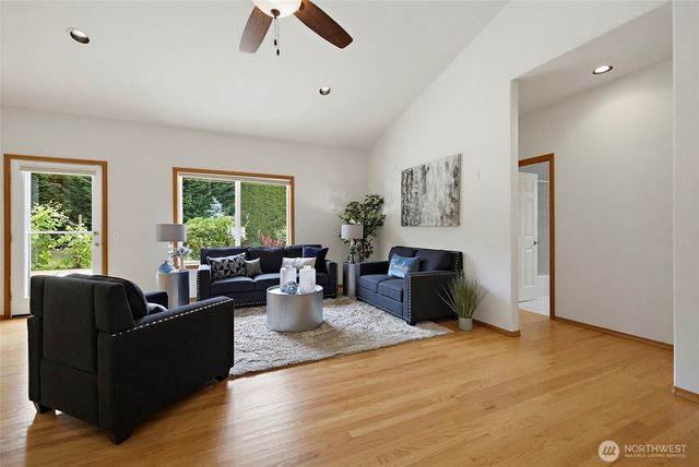 32704 110th Avenue SE, Auburn, WA 98092