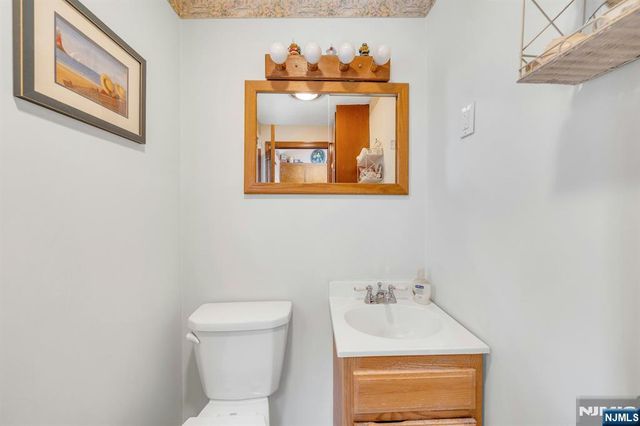 179 Page Avenue, Lyndhurst, NJ 07071