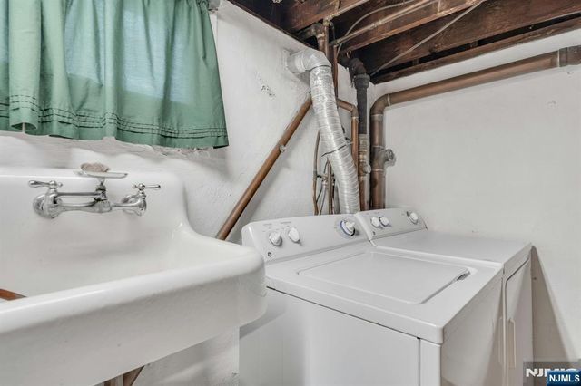 179 Page Avenue, Lyndhurst, NJ 07071