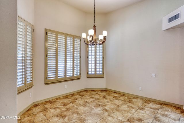 532 VIA DE LOS ARBOLES, El Paso, TX 79932