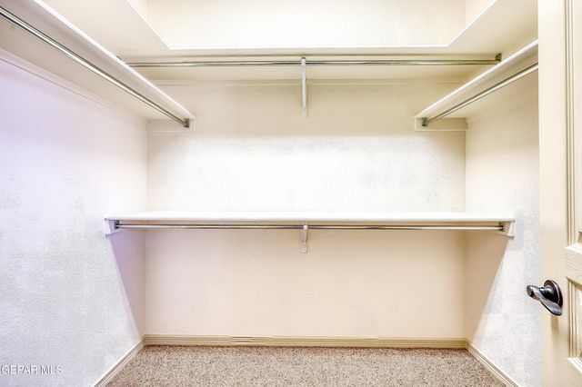 532 VIA DE LOS ARBOLES, El Paso, TX 79932