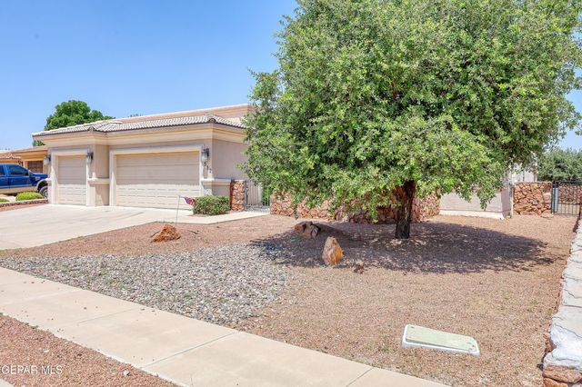 532 VIA DE LOS ARBOLES, El Paso, TX 79932