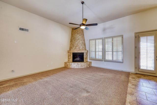 532 VIA DE LOS ARBOLES, El Paso, TX 79932