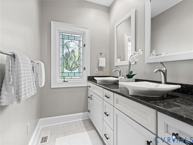 14491 Three Oaks Ter, Montpelier, VA 23192