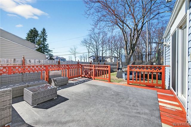 6709 Lake Shore Road, Evans, NY 14047